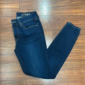 Gap Skinny Legging Jean Dark Blue Stretchy, Cotton/Spandex, Women’s Size 28